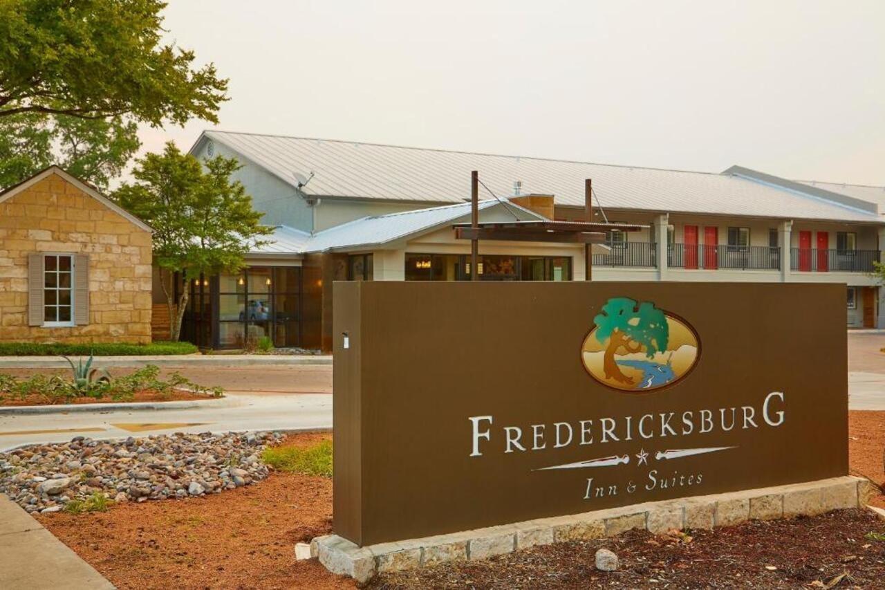 Fredericksburg Inn And Suites Luaran gambar